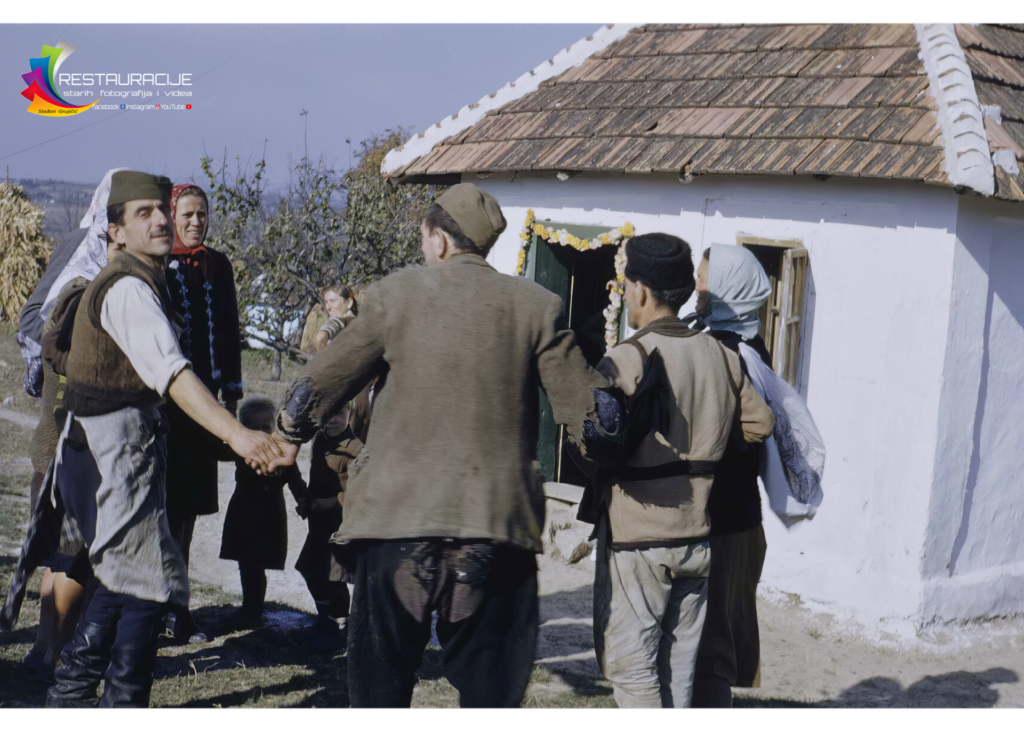 SKROMNA SVADBA U ARANĐELOVCU 1953.GODINE - RESTAURACIJA